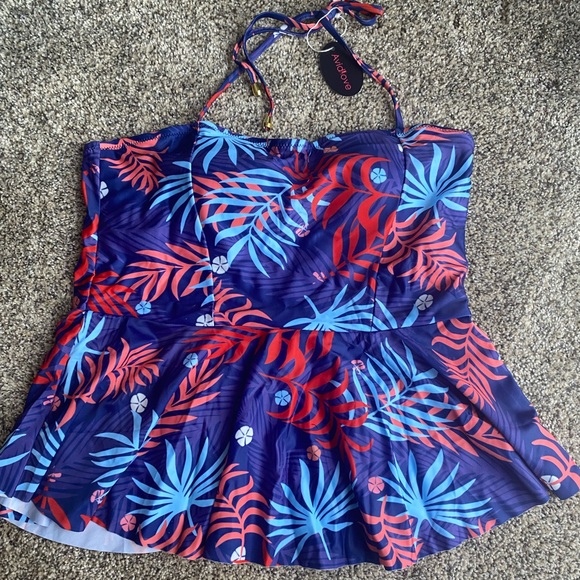 Floral Print Halter Top Tankini - Picture 5 of 10